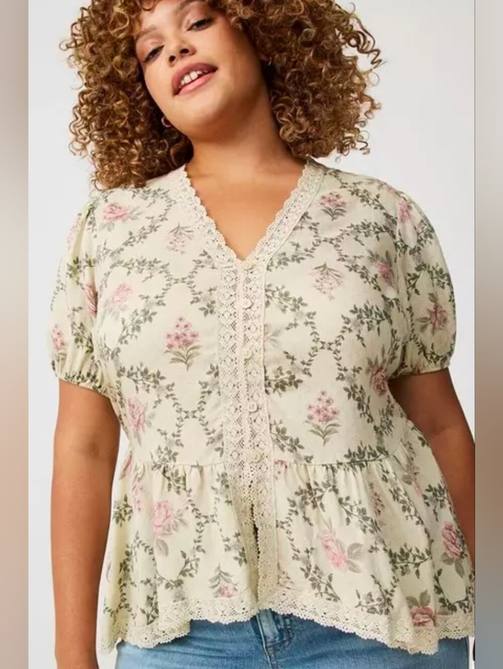 torrid Cream Floral Lace-Trim Peplum Blouse